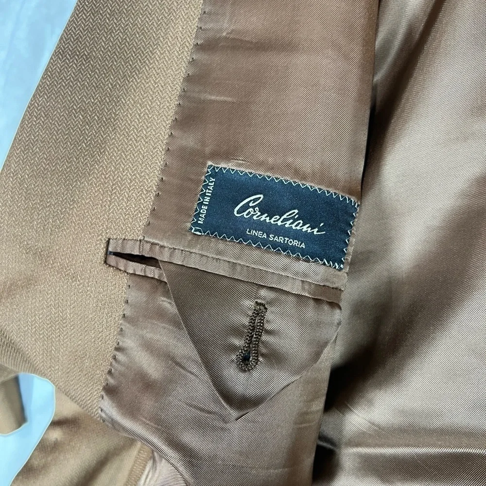 Corneliani EU54 US44R Pure Cashmere Brown Double Vent Textured Herringbone Coat - Picture 6 of 15